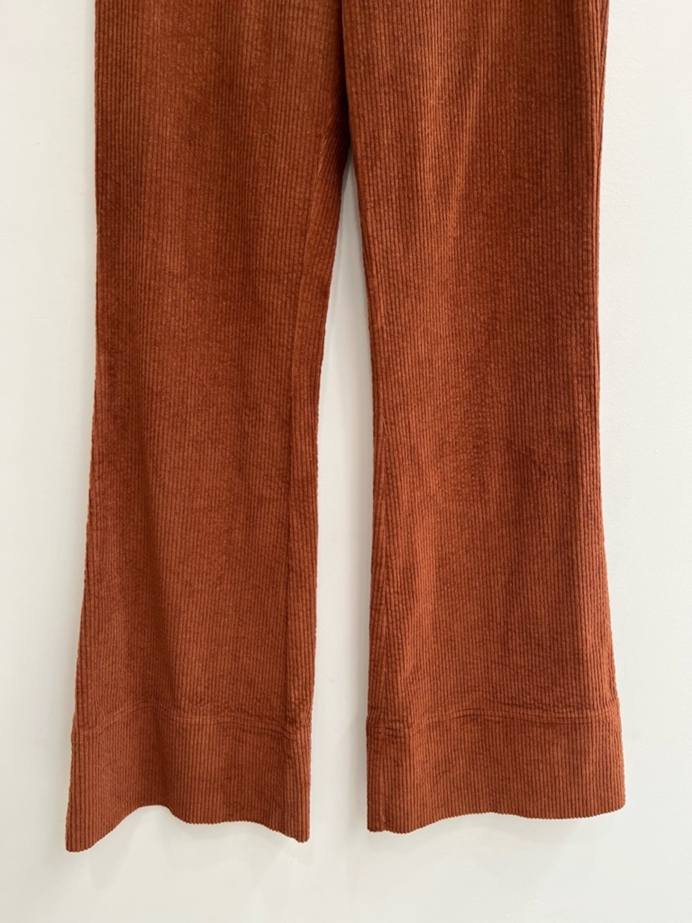 Faherty Phoebe Corduroy Flare Pants High Rise Front Patch Pocket Trousers 27 - Picture 7 of 14